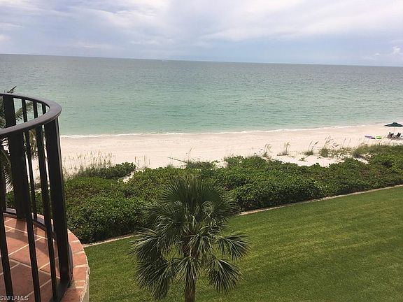 3rd image of 3115 Gulf Shore Blvd N APT 306