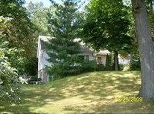 222 Island Dr, La Porte, IN