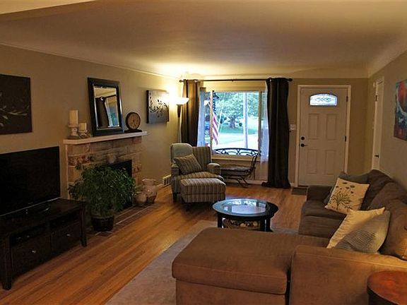 2nd image of 7331 Ticonderoga Ct