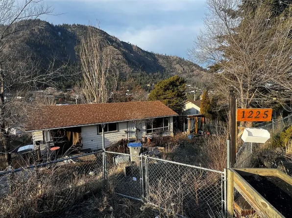 1225 Highridge Dr, Kamloops, BC V2C 5G5