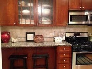 3rd image of 144 S Cuyler Ave APT 1