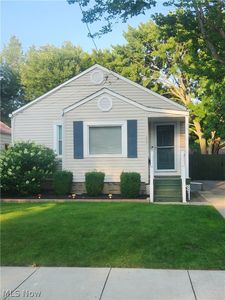 667 Essex St, Akron, OH, 44306
