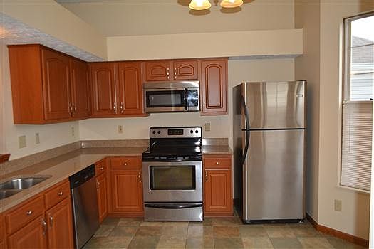 3rd image of 5951 McIntyre Dr