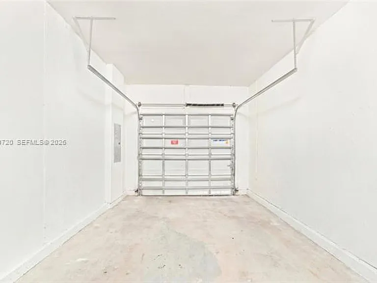 25540 SW 108th Ave — Photo 37