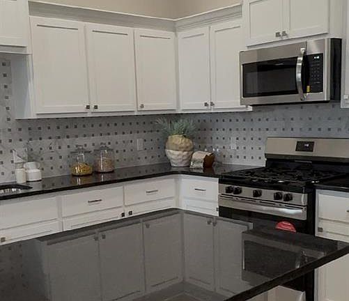 5th image of 1713 N Naaman Pl