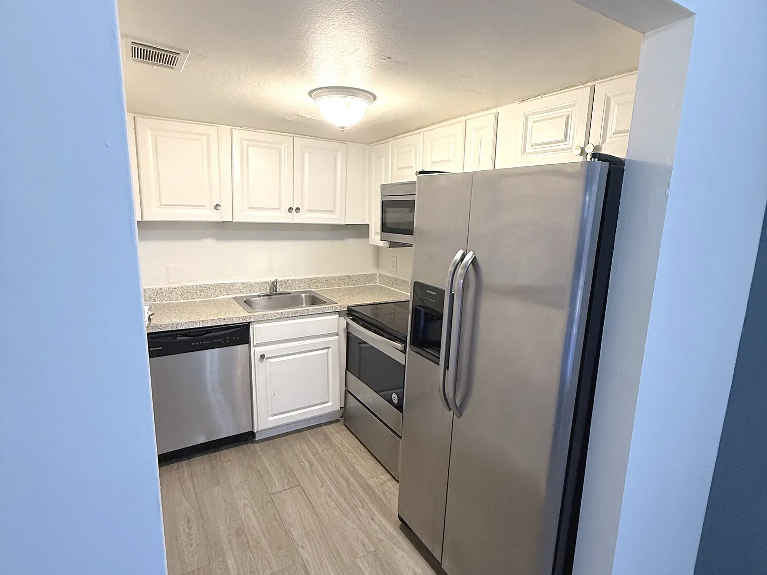 2527 N. Alafaya Trl # 51 - 1 — Photo 2