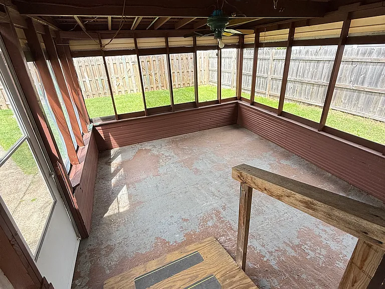 1314 Iowa St — Photo 20