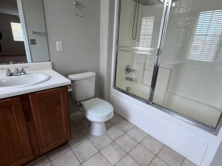 10413 Orange Port Ct — Photo 26