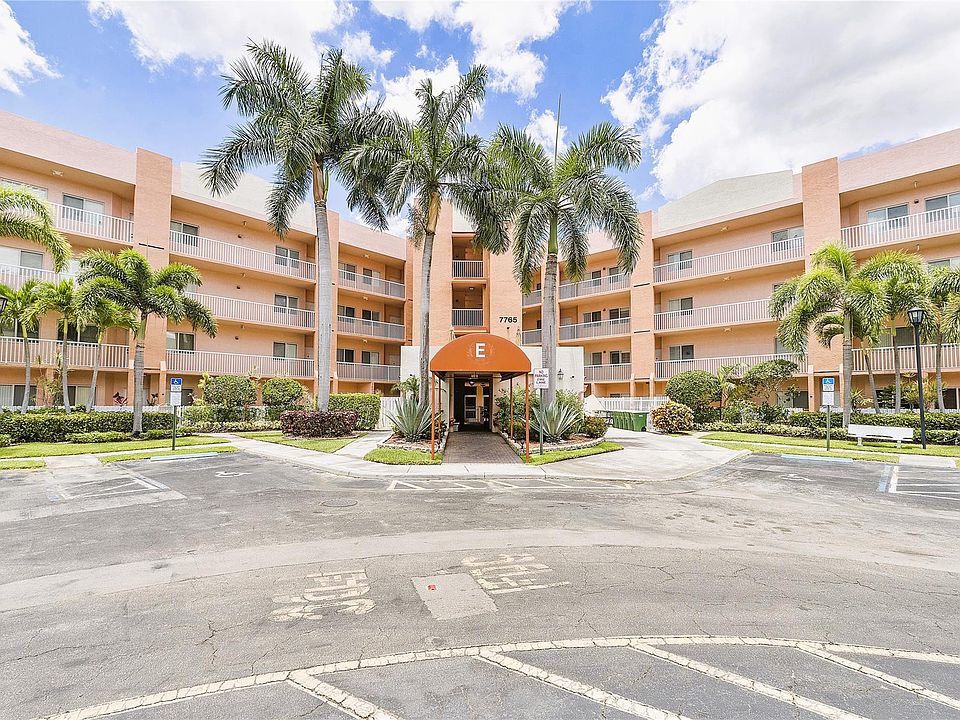 1st image of 7765 Yardley Drive #208
