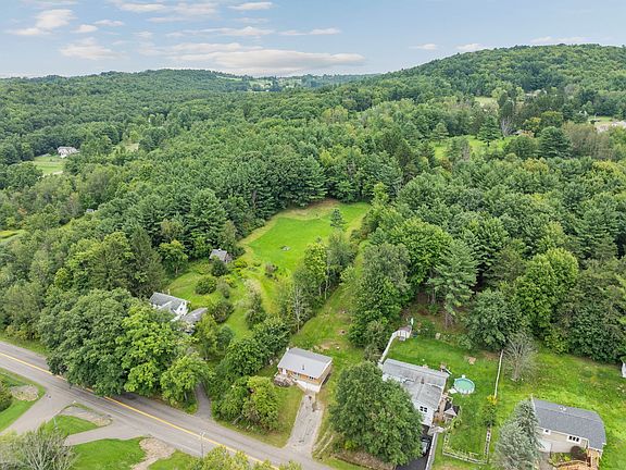5th image of 489 Foley Rd