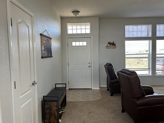 5th image of 2 N Shoshone Trl