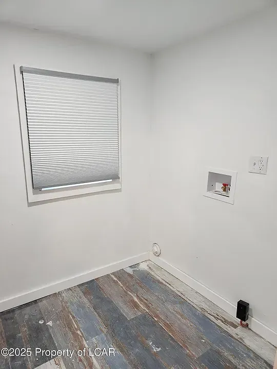 2 bed, 1300 sqft, $1,200 — Photo 4