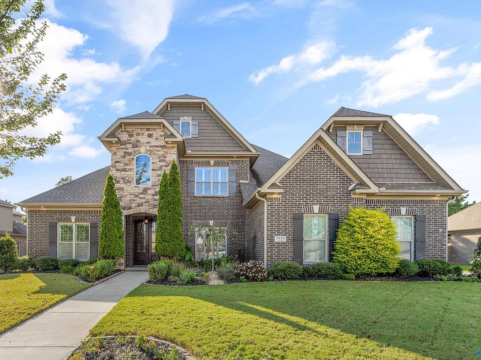 1st image of 7555 Parktrace Ln SE
