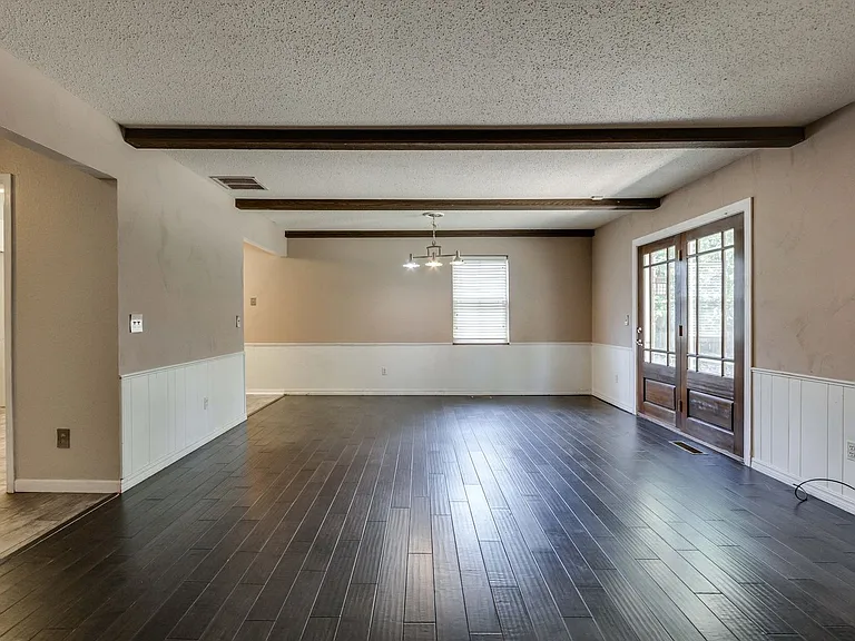 11007 Greystone Ave — Photo 14