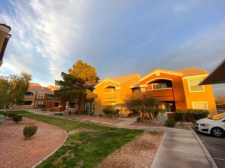 8101 W Flamingo Rd #2062 — Photo 3