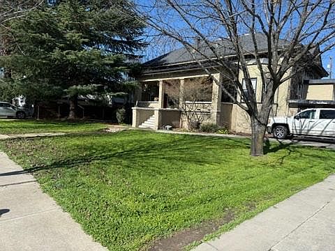 2nd image of 533 Reeves Ave
