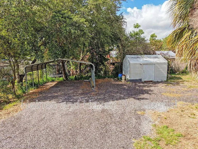 120 Chesney Blvd — Photo 4