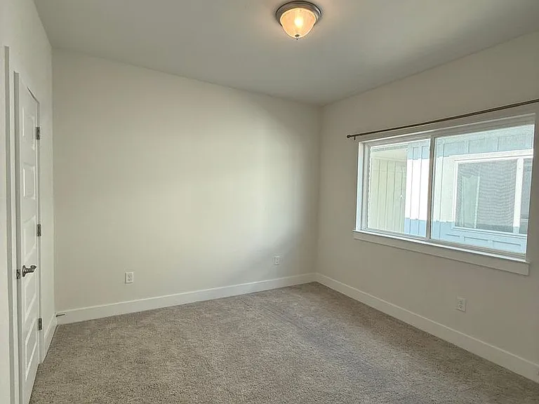 6414 Cowman Way — Photo 19
