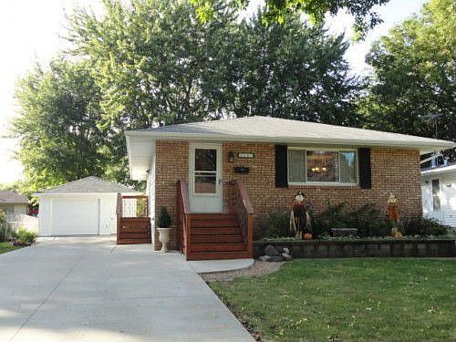 1st image of 1987 Northwood Dr