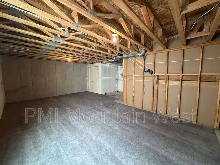 4924 E Breezy Patch Rd — Photo 22