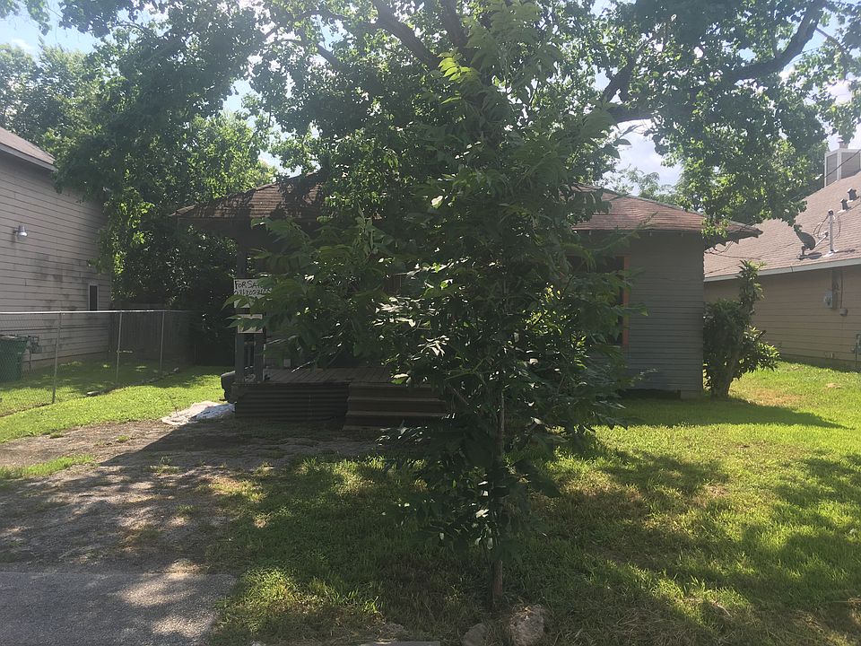2nd image of 8105 Grandview St #5