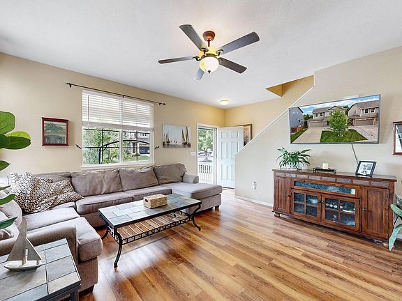 4th image of 7586 Triangle Dr