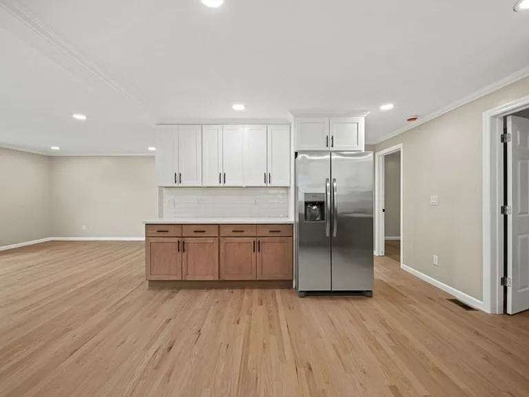 71 Moore Pl #2 — Photo 4