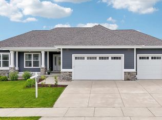 822 Steven Vw, Waunakee, WI 53597