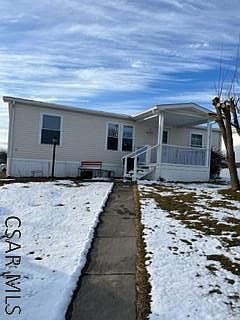 1st image of 121 Mountain View Dr