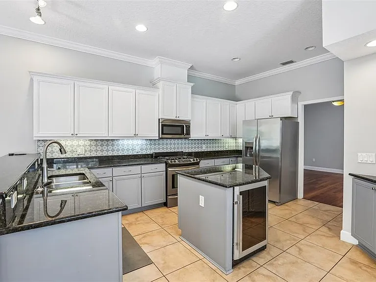 502 S Lincoln Ave — Photo 15