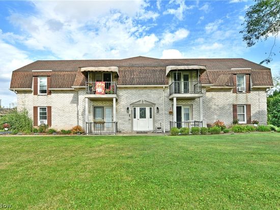 882 Pearson Cir Unit 1, Youngstown, OH 44512