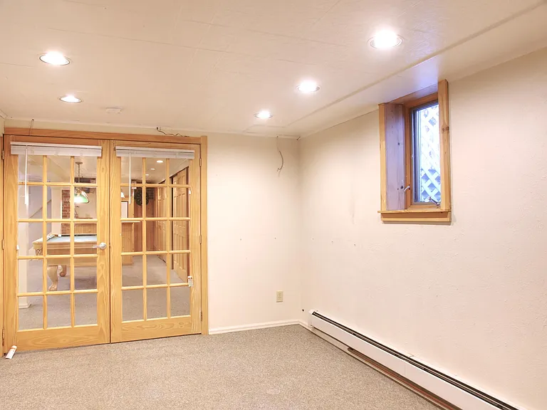 1018 S Race St — Photo 20