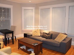 8 Chapman Pl #1, Cambridge, MA 02138