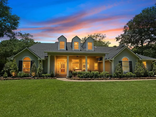 29470 Paint Ln, Waller, TX 77484