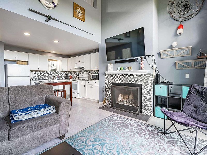 2nd image of 7806 Birch Bay Drive #806