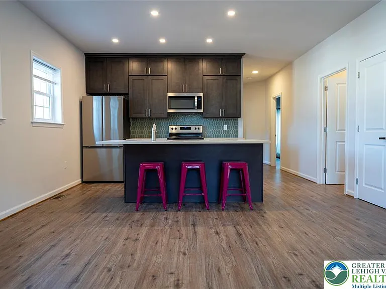 803 Atlantic St #2 — Photo 7