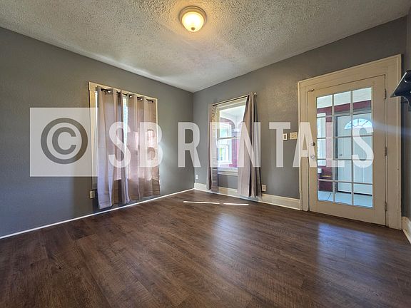 3rd image of 628 Birdsell St