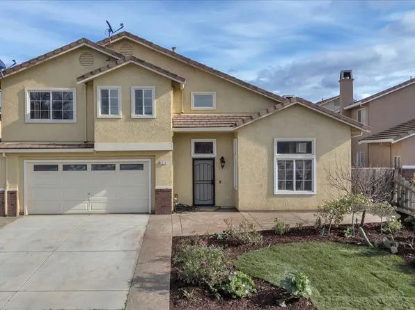 1218 Carmelo St, Soledad, CA 93960