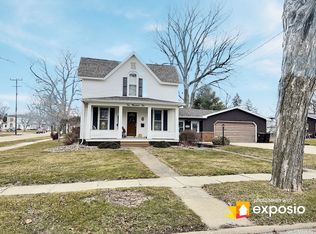 210 W Morris St, Morrison, IL 61270