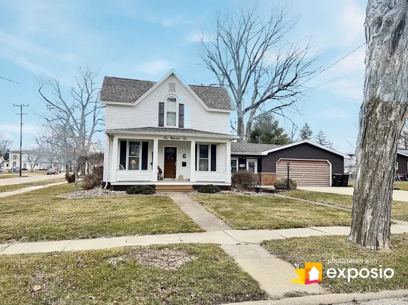 210 W Morris St, Morrison, IL 61270