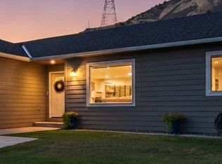 145 George Loop, Rock Island, WA 98850
