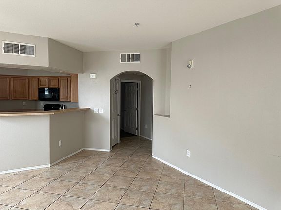 4th image of 3975 N Hualapai Way Unit 142