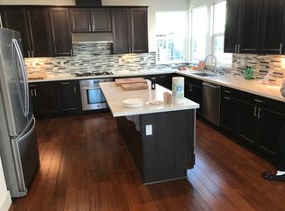 556 San Martin Ter APT 5, Sunnyvale, CA 94085
