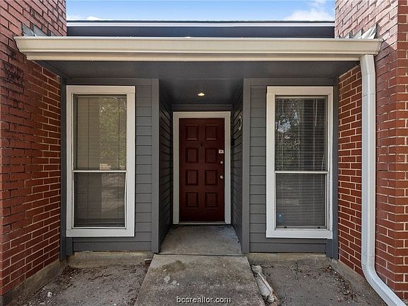 2nd image of 1501 Stallings Dr APT 70