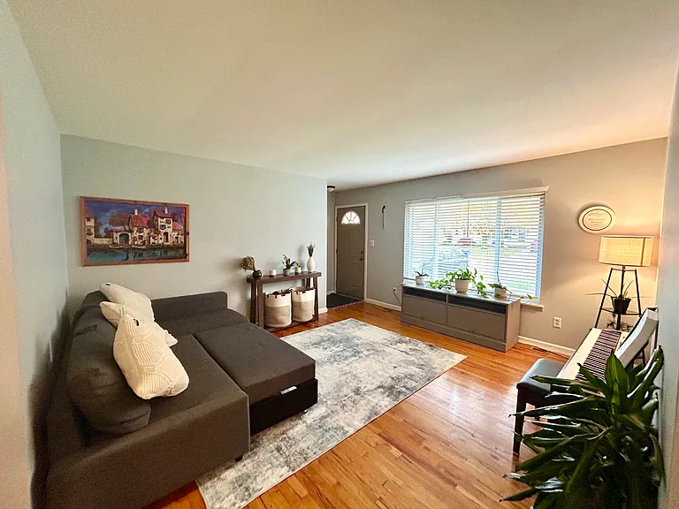 8355 Orhan St — Photo 3