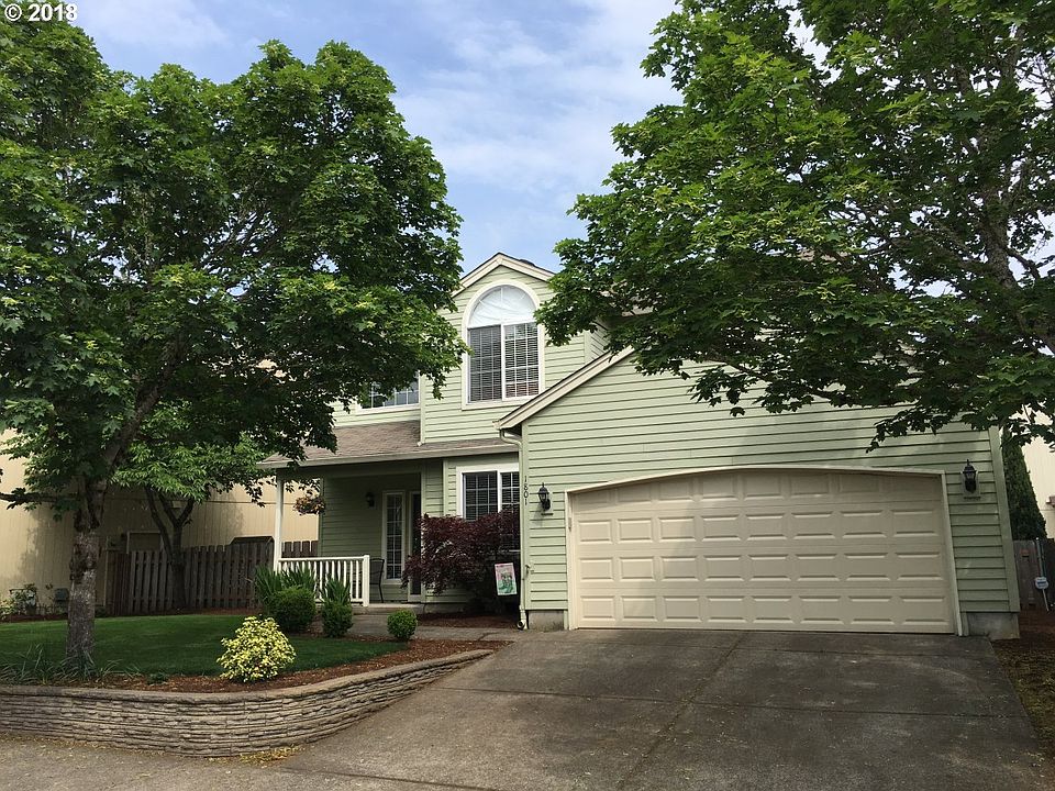 1st image of 1801 SE 185th Pl