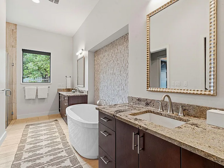 3605 Robbins Rd — Photo 17