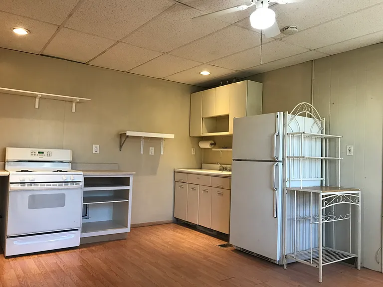 19 Muskingum St #1 — Photo 7