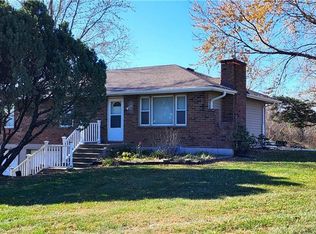 27916 S Freedom Rd, Harrisonville, MO 64701