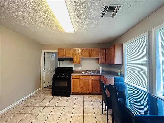 442 Westwood Dr — Photo 11
